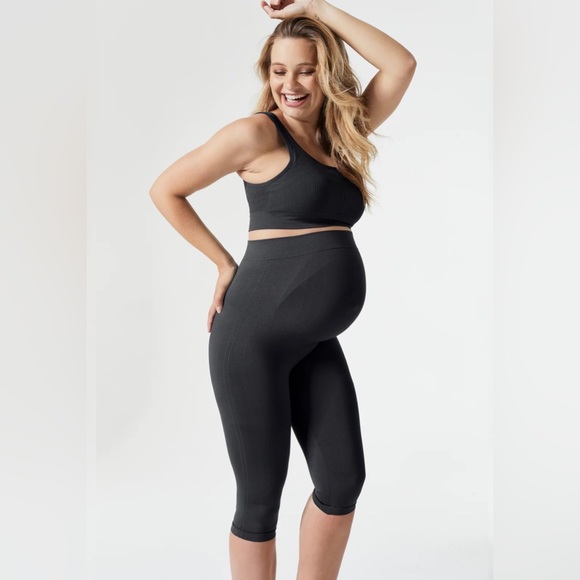 BLANQI Everyday Maternity Belly Support Crop Leggings - Picture 3 of 5